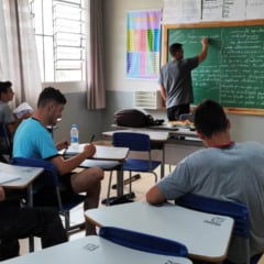 As aulas estão voltando em Rio Bonito com quatro colégios reabrindo. Veja como a educação está se adaptando após o tornado - Fonte: NRE Laranjeira do Sul