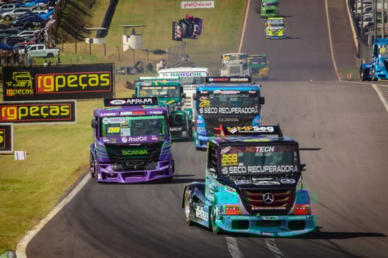 A Fórmula Truck tem mais uma decisão no Autódromo Zilmar Beux, em Cascavel - Foto: Lu Flores/Divulgação