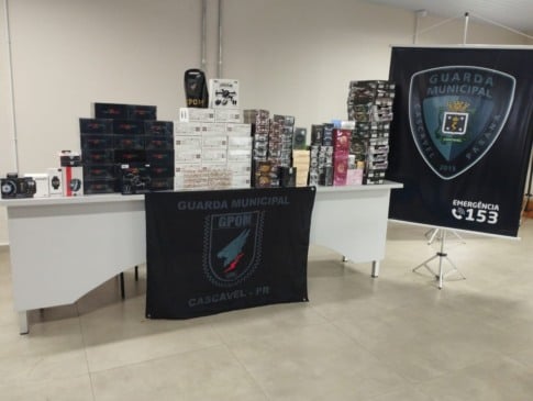 GM apreende mounjaro e outras mercadorias de descaminho na Rodoviária de Cascavel