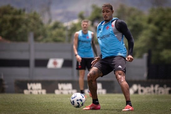 Acompanhe Vasco e Fluminense nas semifinais da Copa do Brasil. Saiba como cada time se prepara para o confronto - Foto: Dikran Sahagian/Vasco