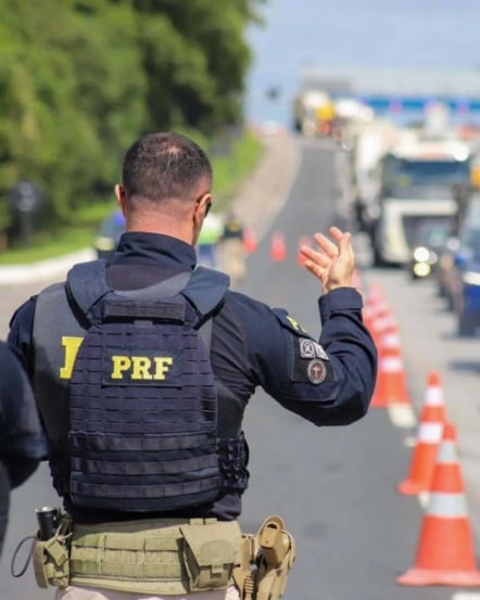 Durante a Operação Natal, a Delegacia de Cascavel registrou 19 acidentes e 17 feridos, mas sem mortes nas estradas - Foto: PRF/Divulgação
