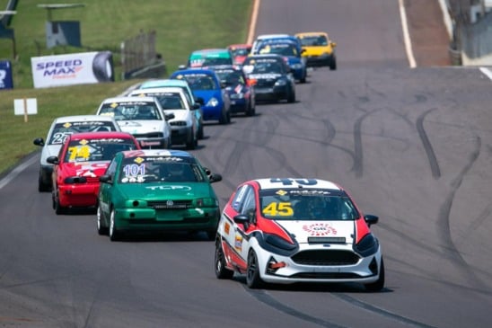 Quatro provas preliminares da Fórmula Truck irão apontar os campeões do Paranaense e do Regional de Marcas de Cascavel - Vanderley Soares/Divulgação