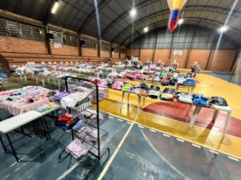 Participe do bazar duplo na Apae de Cascavel e aproveite produtos de qualidade com preços especiais neste fim de semana - Foto: Assessoria 