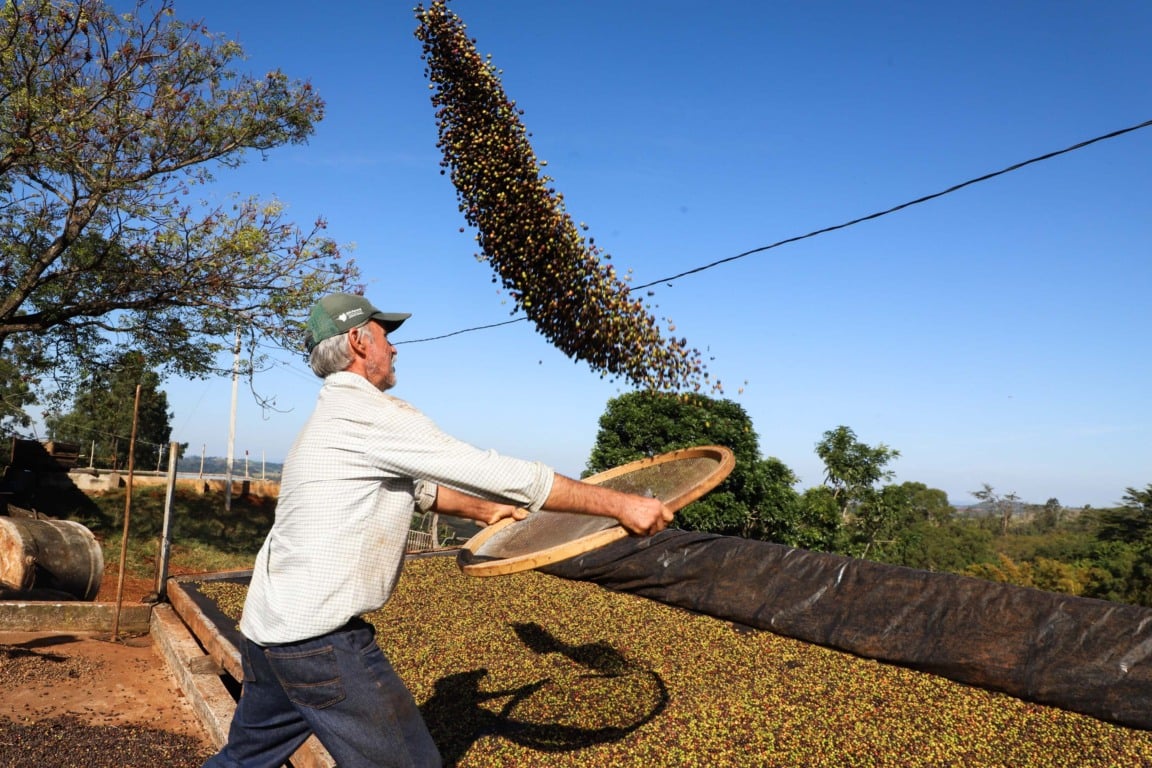 O agronegócio apresentou crescimento no terceiro trimestre, impulsionado pela recuperação das lavouras e pecuária - Foto: AEN O agronegócio apresentou crescimento no terceiro trimestre, impulsionado pela recuperação das lavouras e pecuária - Foto: AEN