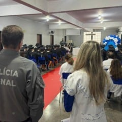 Polícia Penal do Paraná realiza formatura de 92 estudantes custodiados na PIMP-UP, em Cascavel