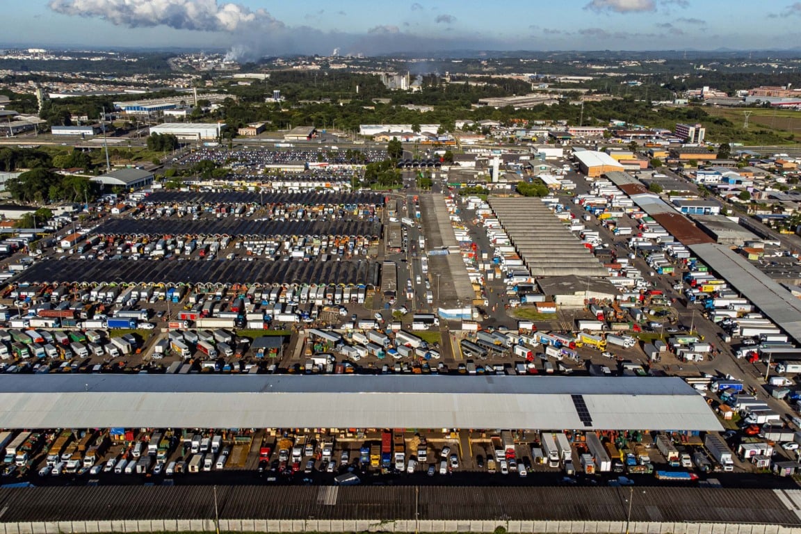 Entenda o funcionamento das Ceasas no Paraná e as datas em que estarão fechadas durante as festas de final de ano - Foto: Roberto Dziura Jr/AEN Entenda o funcionamento das Ceasas no Paraná e as datas em que estarão fechadas durante as festas de final de ano - Foto: Roberto Dziura Jr/AEN