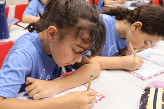 Pais de Cascavel podem solicitar matrícula em escolas diferentes até 5 de dezembro. Saiba como entrar na lista de espera - Foto: Secom