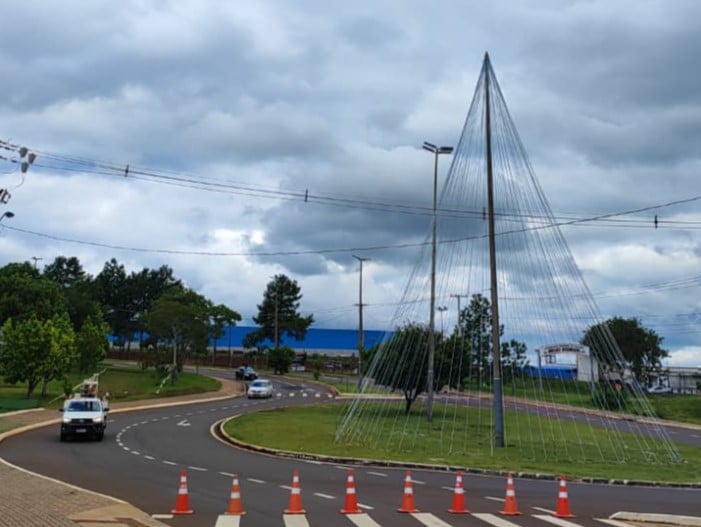 Atenção condutores! Trecho da Av. Rocha Pombo, no Lago Municipal, ficará bloqueado até quinta