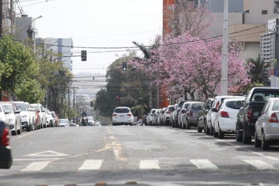 A Secretaria Municipal de Cascavel anuncia melhorias no binário das ruas Juscelino Kubistchek e Flamboyant. Saiba mais aqui - Foto: Secom