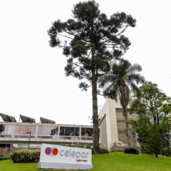 Curitiba, 28 de outubro de 2024 - Área externa da Celepar - Tecnologia da Informação e Comunicação do Paraná.