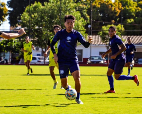 Descubra tudo sobre o Foz na abertura do Campeonato Paranaense. Um retorno emocionante à primeira divisão estadual - Foto: Franz Fleischfresser | Foz do Iguaçu FC