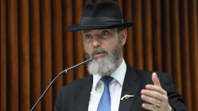 A Política de Censo Estadual visa mapear a população em situação de rua no Paraná para melhorar ações governamentais - Foto:  Tito 1501