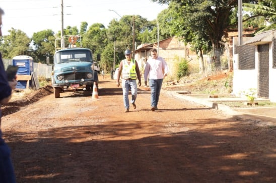 A Região Norte de Cascavel recebe pavimentação em vinte ruas, melhorando a qualidade de vida dos moradores na área - Foto: Secom