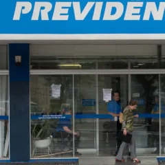 Confira as informa&ccedil;&otilde;es sobre o atendimento extra nas ag&ecirc;ncias do INSS neste s&aacute;bado e domingo para compensar a suspens&atilde;o - Foto: Marcelo Camargo/Ag&ecirc;ncia Brasil