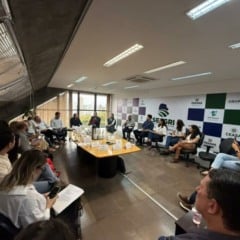 Documento t&eacute;cnico foi entregue ao Instituto &Aacute;gua e Terra (IAT) com pedidos para ajuste de regras de licenciamento ambiental