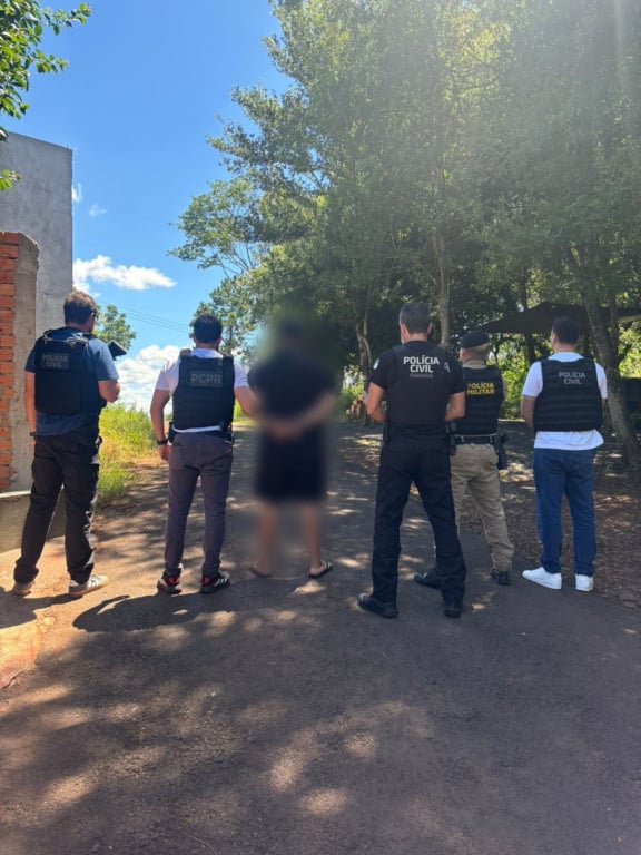 Foz do Iguaçu testemunha a prisão de um criminoso de 24 anos, que estava escondido para evitar a captura policial - Foto: Divulgação