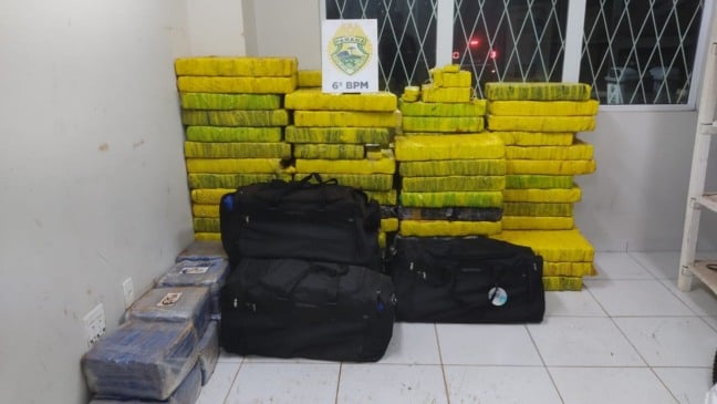 Polícia Militar desarticula tráfico de drogas em Cascavel. Mais de uma tonelada de maconha foi apreendida na ação - Foto: Divulgação
