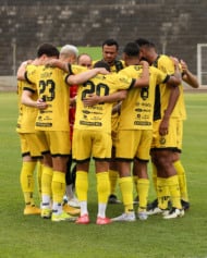 Quando a bola pune, mas o trabalho sustenta a caminhada