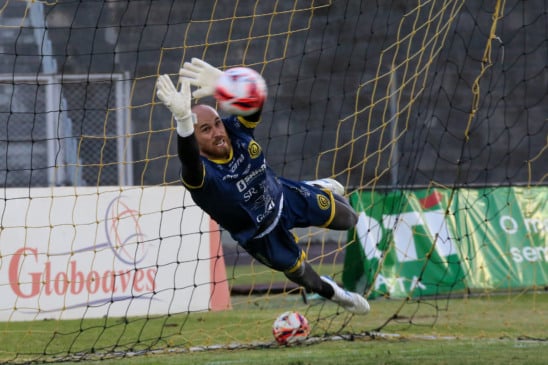 Acompanhe a estreia do FC Cascavel no Campeonato Paranaense e descubra tudo sobre o jogo contra o Azuriz no Estádio Olímpico - Foto: Assessoria
