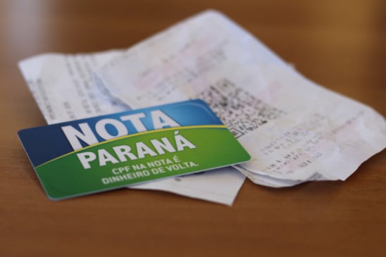 O Programa Nota Paraná realiza sorteio de prêmios. Saiba como participar e concorrer a R$ 5 milhões em prêmios - Foto: Gabriely Smek/SEFA