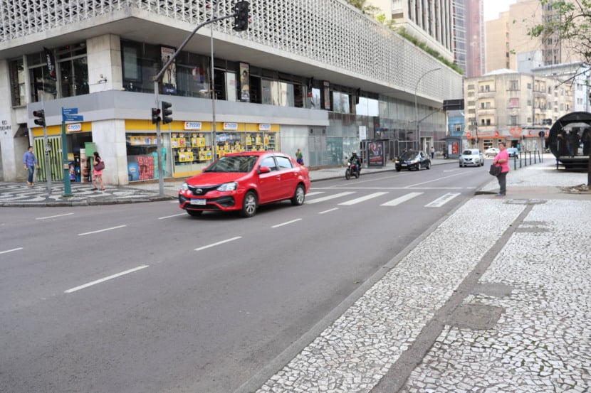 Saiba tudo sobre o IPVA em 2026 e a redução média de 45,7% no valor do imposto para motoristas paranaenses - Foto: Gaby Smek/SEFA