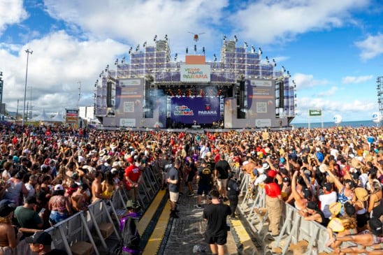 Descubra tudo sobre o Verão Maior Paraná 2026. Atrações de peso e grandes públicos marcam esta temporada imperdível - Foto: Roberto Dziura Jr/AEN