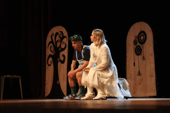 Venha ver 'Em Busca do Tesouro Verde', um encantador Teatro musical que ensina sobre responsabilidade ambiental e agroecologia - Foto: Secom