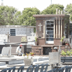 Entenda a nova portaria da Asec sobre cadastro de empresas que realizam serviços em cemitérios de Cascavel e onde se registrar - Foto: Secom