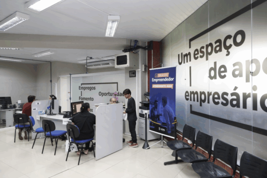 A Prefeitura de Cascavel promove capacitação no programa Empreende Bairro para desenvolver o empreendedorismo nos bairros - Foto: Secom