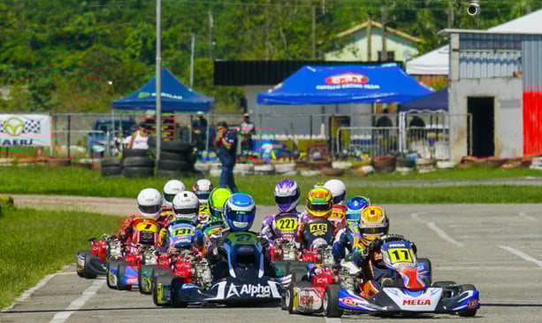 Acompanhe as emoções da 1ª etapa do Campeonato Estadual de Kart no Kartódromo de Guapimirim com grandes participantes - Foto: Divulgação