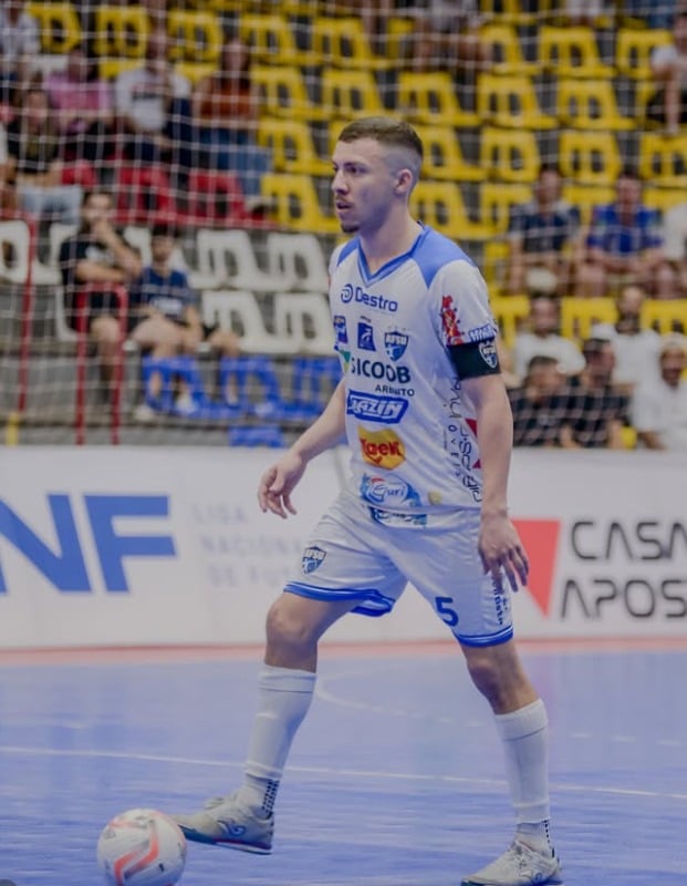 Cascavel faz jogo atrasado e pode definir classificação