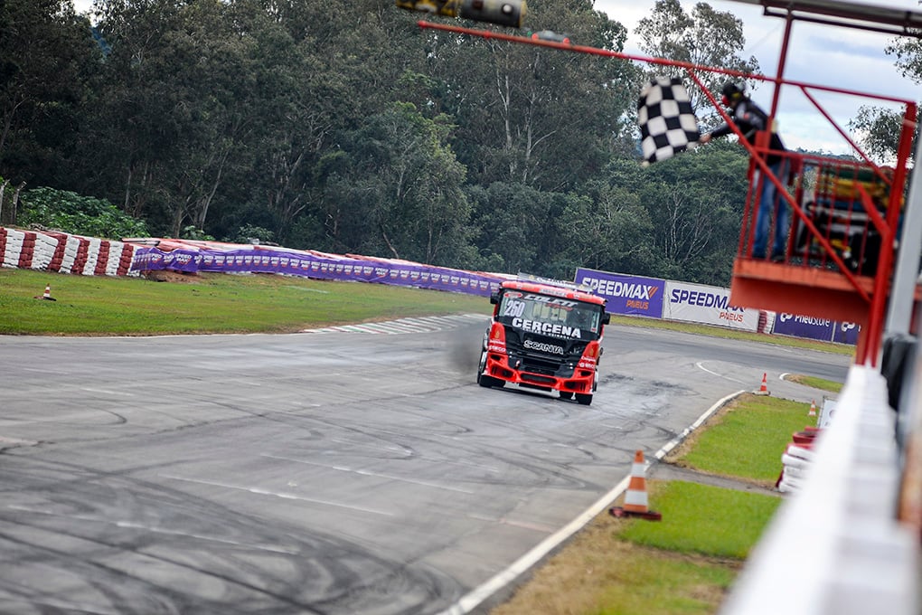 Fórmula Truck altera calendário e a penúltima etapa será no Tarumã - QTU Questões do Universo