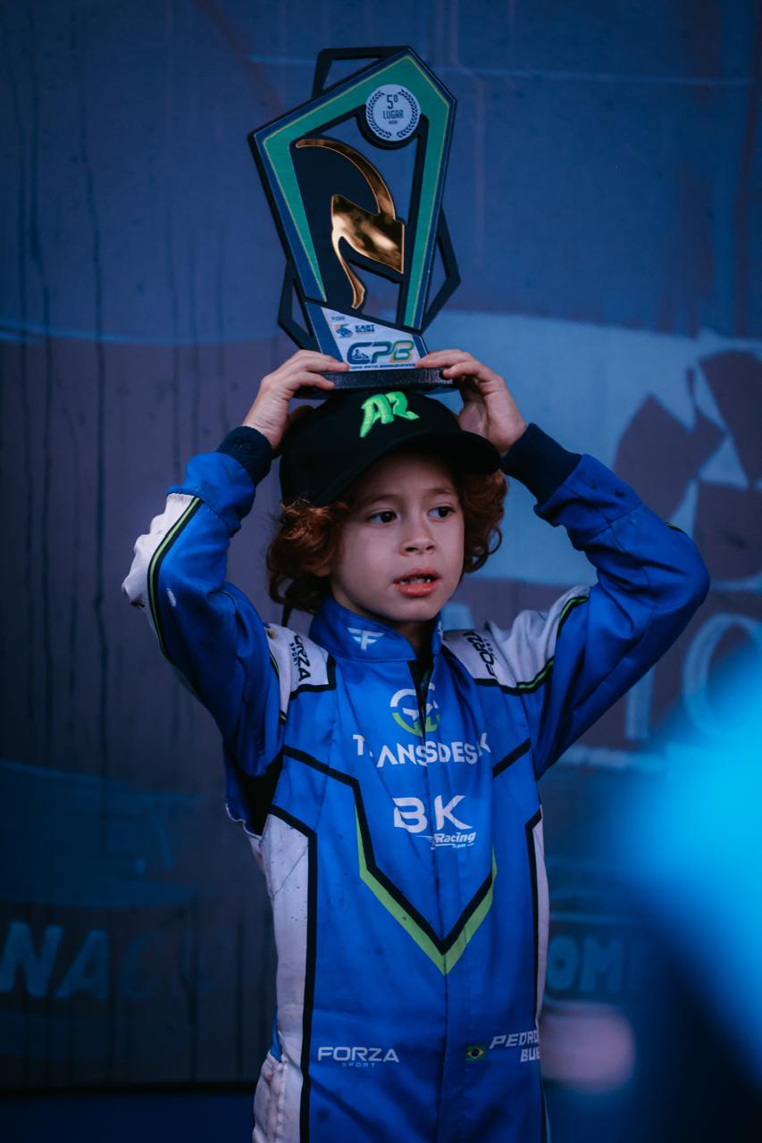 Quatro cascavelenses disputam o Troféu Ayrton Senna de Kart - QTU Questões do Universo