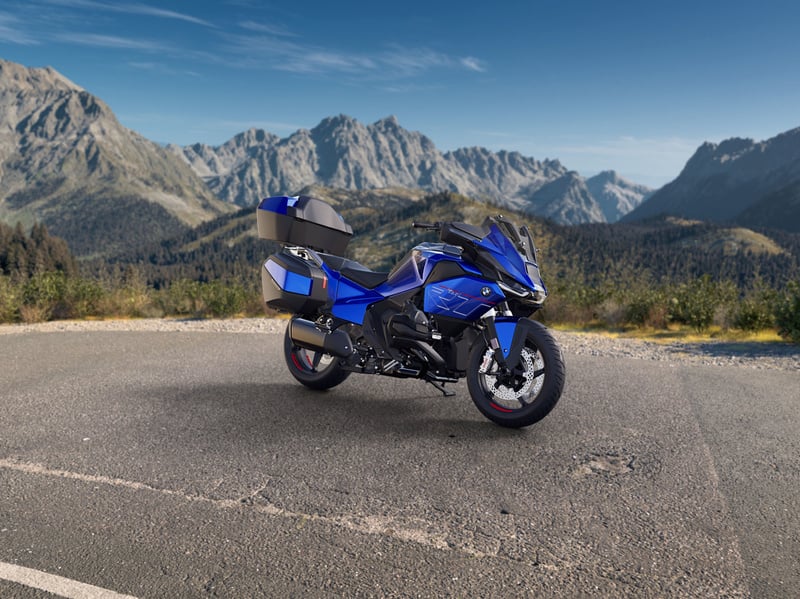 BMW amplia família R 1300 RT no Brasil com nova versão Impulse