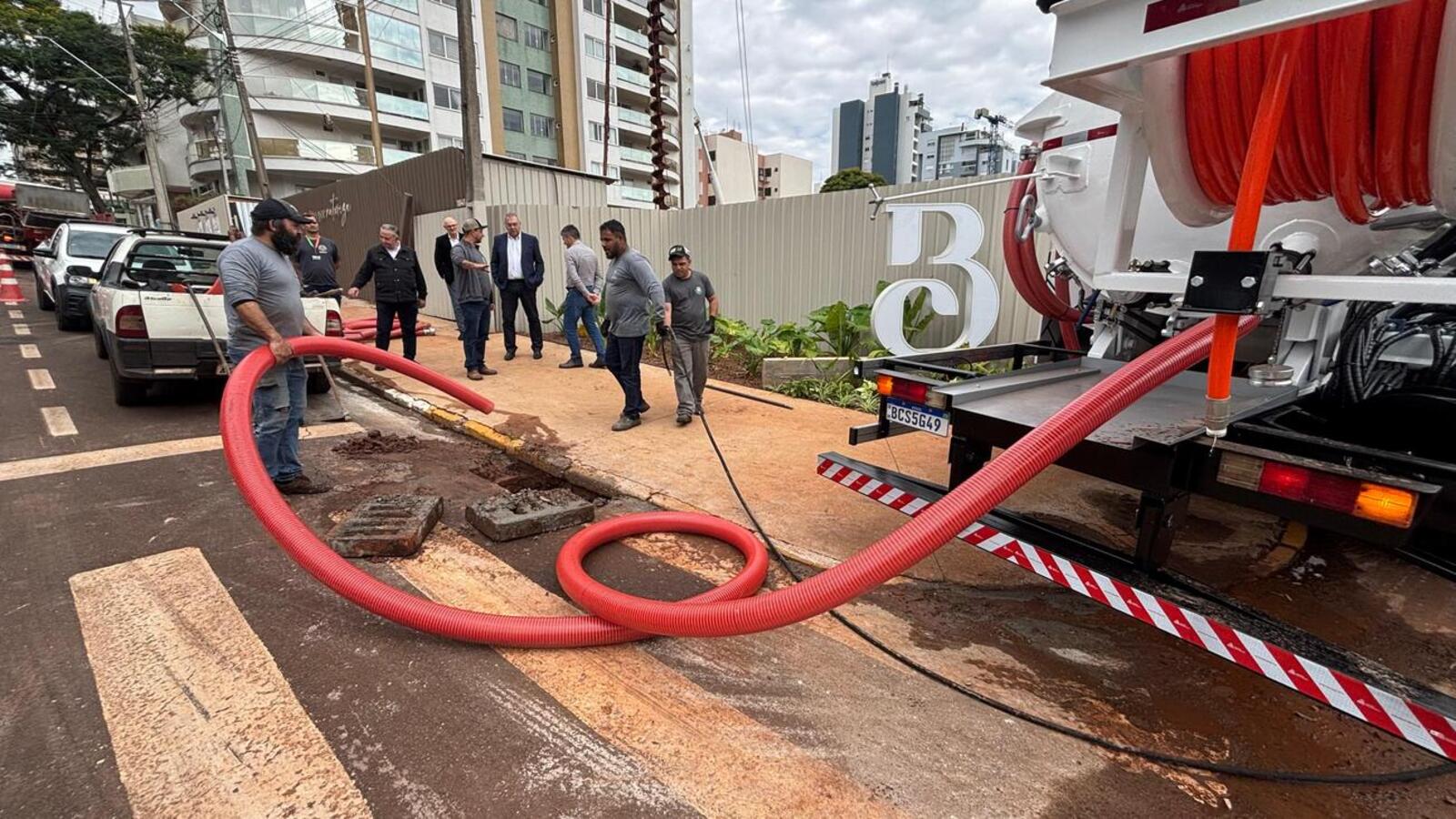 Toledo reforça prevenção contra alagamento urbano