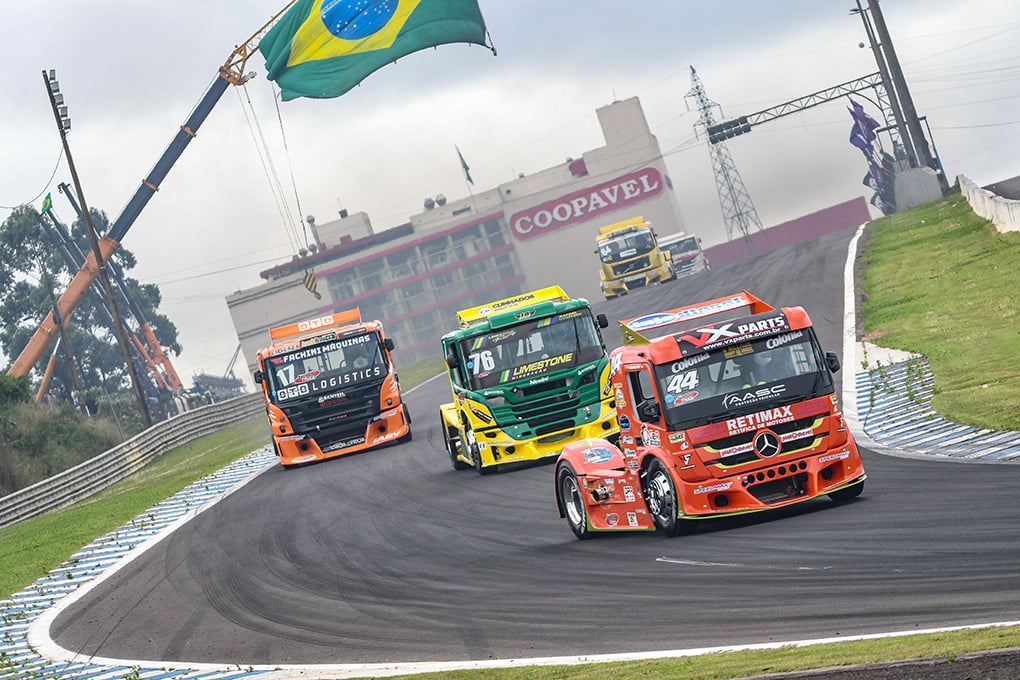 Baté satisfeito com performance na Fórmula Truck em Cascavel