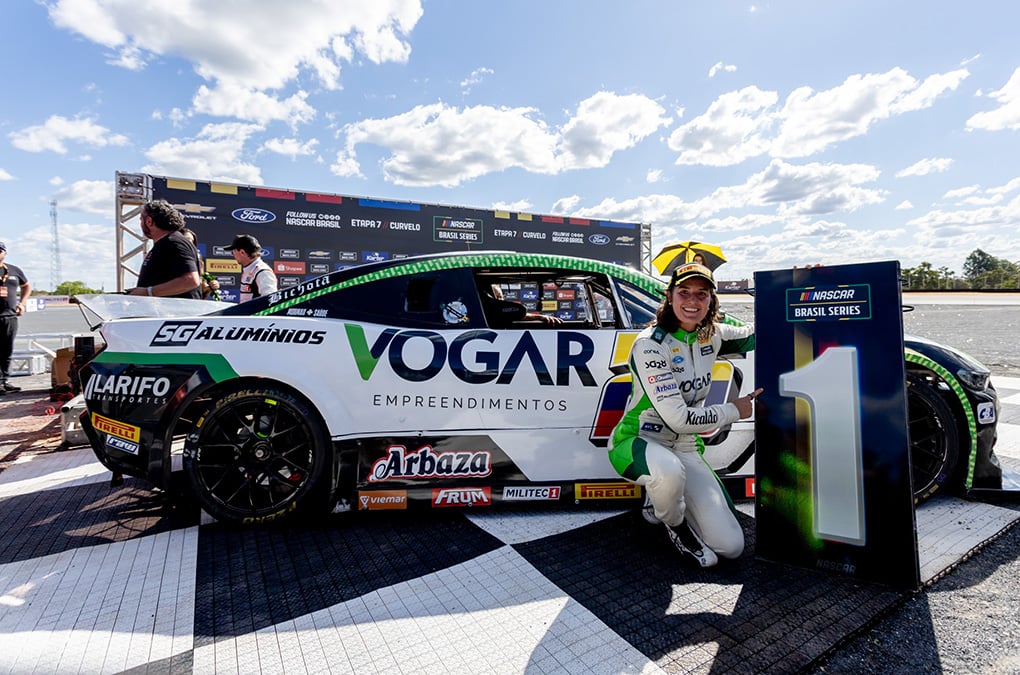 Tatiana Calderón faz história na Nascar