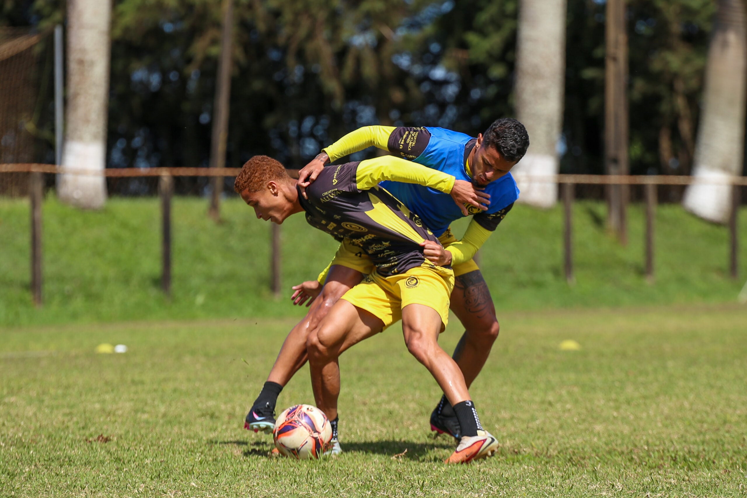 Copa Paraná tem duelos nos extremos da tabela