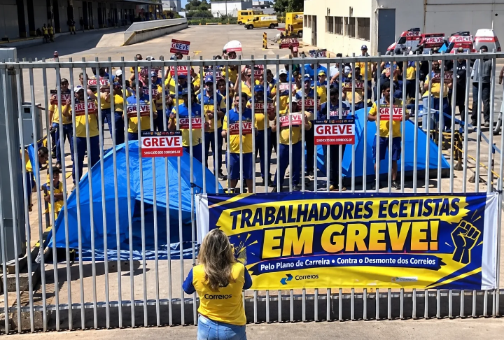 Greve dos Correios atrasa encomendas e afeta consumidores e lojistas