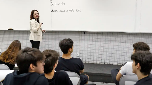 Mais de 625 mil pessoas fazem a Prova Nacional Docente neste domingo