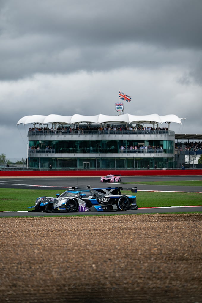 Brasileiro busca título da ELMS