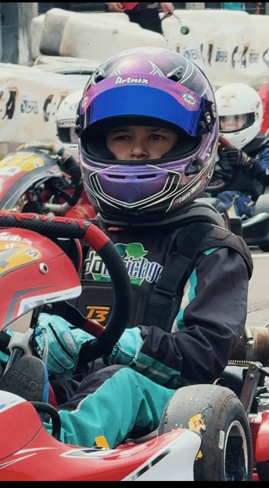 Lucca Morais disputa o Catarinense de Kart
