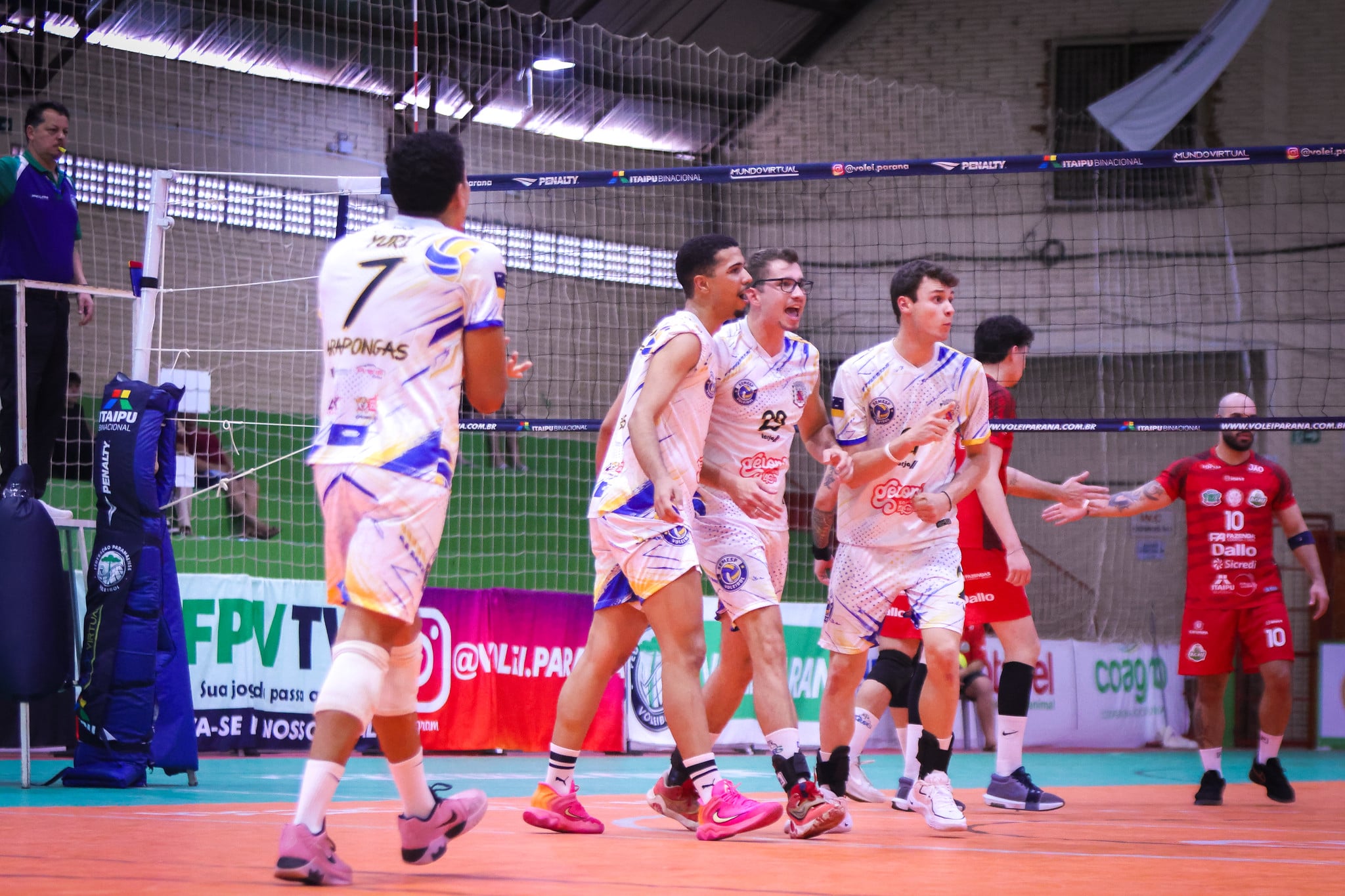 Quartas de final colocam Cascavel e Arapongas frente a frente na Série B
