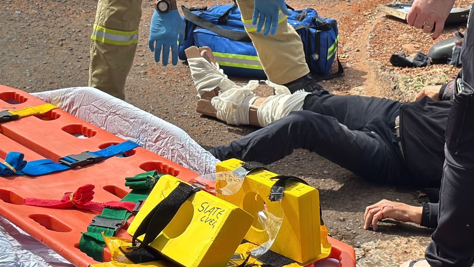 Motociclista de 56 anos fica ferido em batida com carro no Bairro Claudete