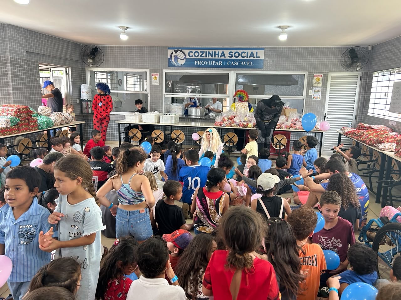 Provopar realiza tarde especial para pequenos atendidos pela Cozinha Social