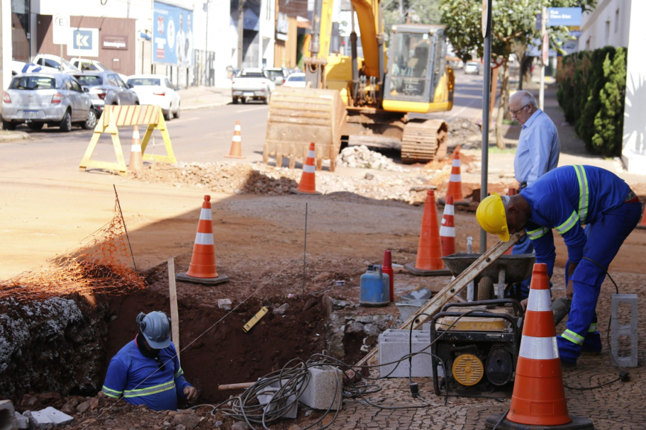 Cascavel avança com obra de drenagem de R$ 2,9 milhões no Parque São Paulo