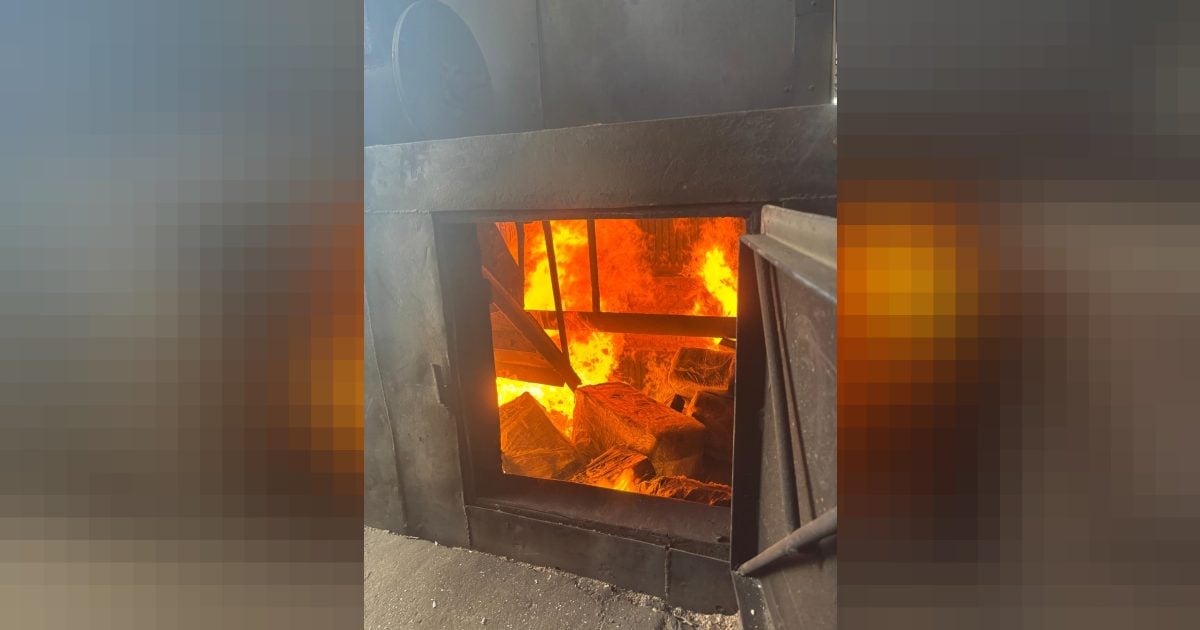 Polícia Federal incinera 5,7 toneladas de drogas apreendidas em operações na região de Cascavel