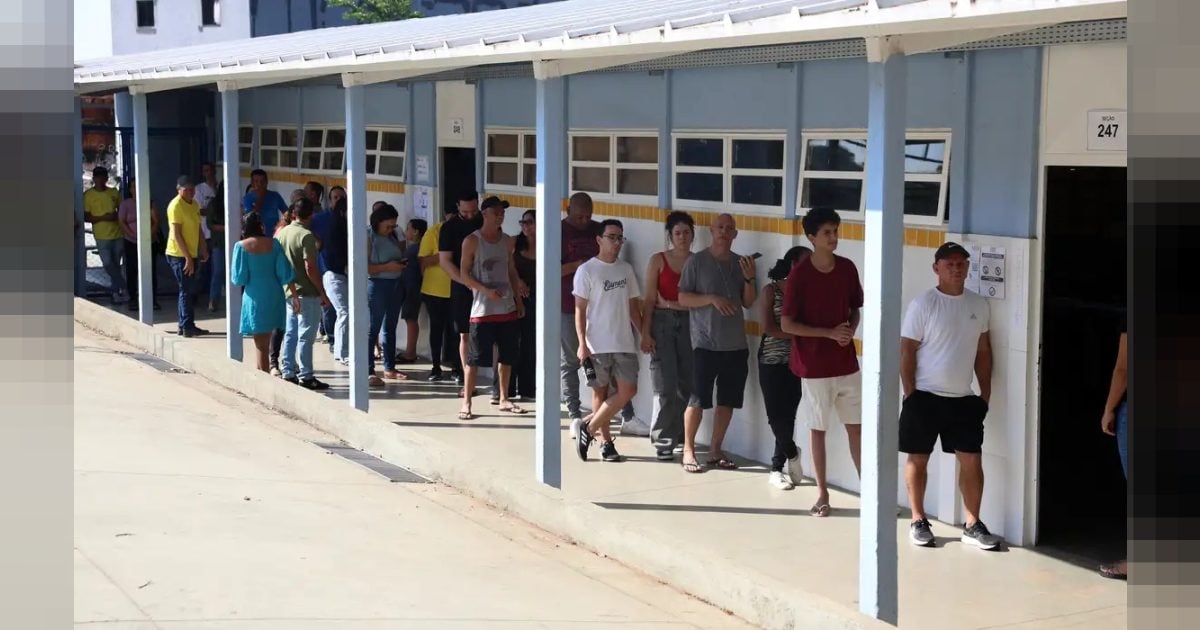 Zanin manda ampliar horário de votação até as 19h